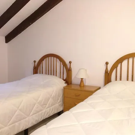 Апартаменты At Manola *