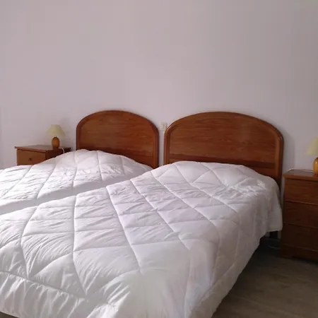 Апартаменты At Manola *